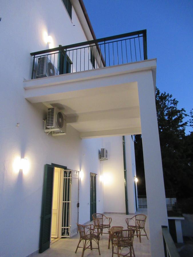 Villa Marta Taranto Exterior photo