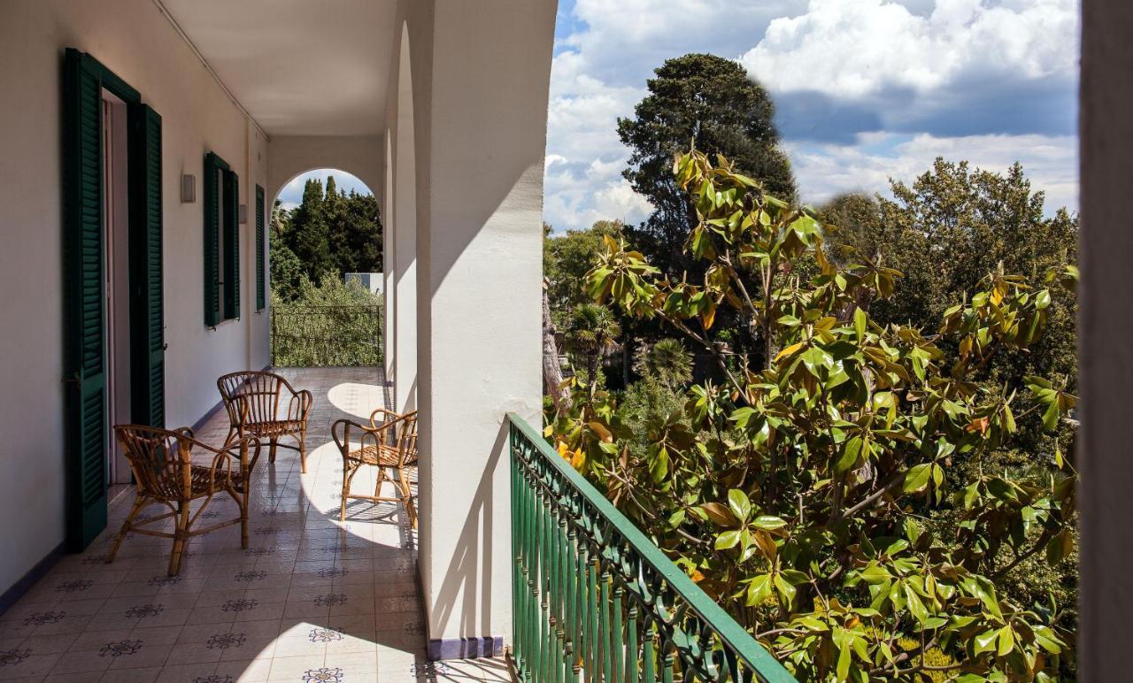 Villa Marta Taranto Exterior photo